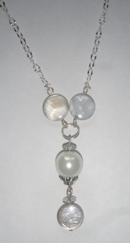 Pearlies necklace