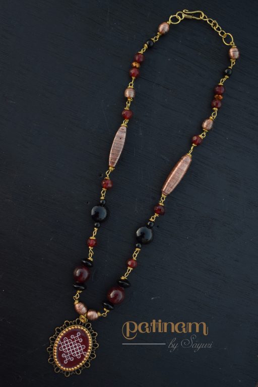 chitra kolam necklace
