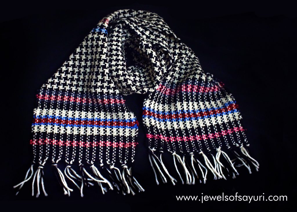 wool Houndstooth scarf