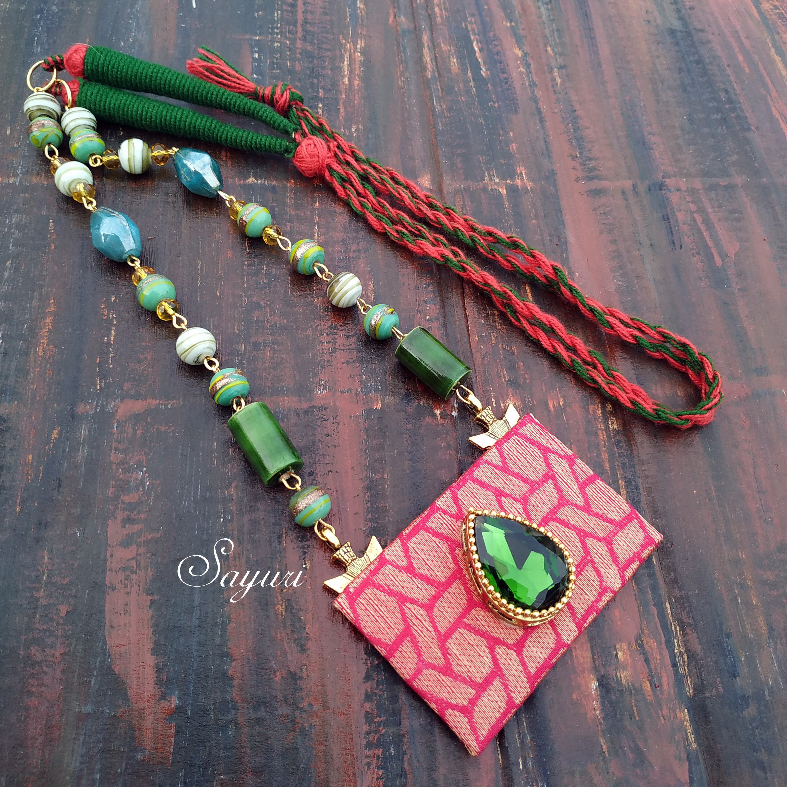 pink and green jacquard necklace