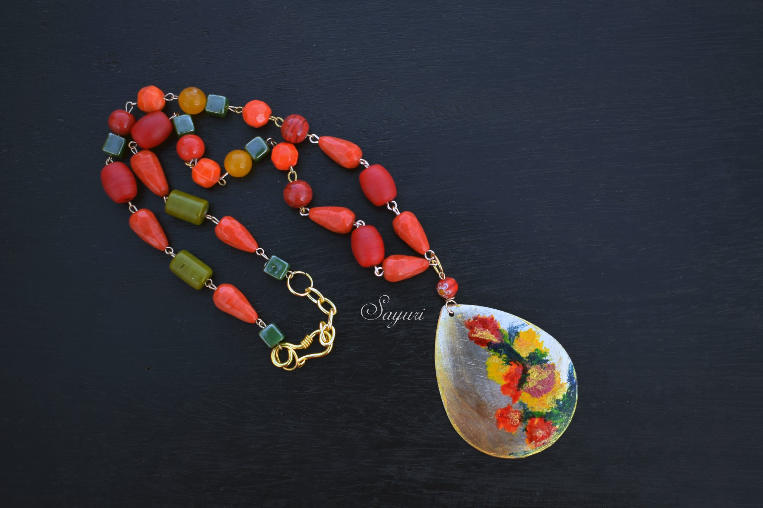Zaretsky flower necklace1