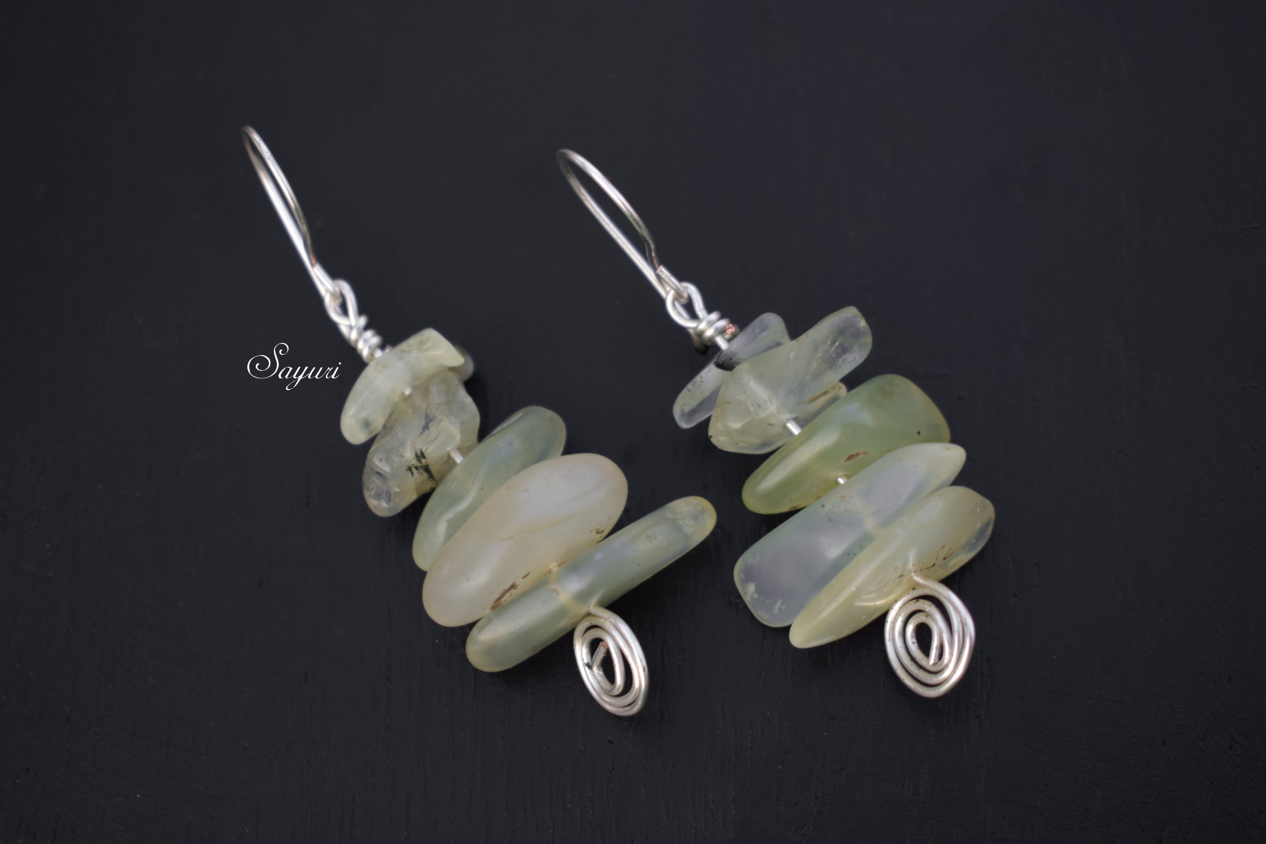 green tree earrings