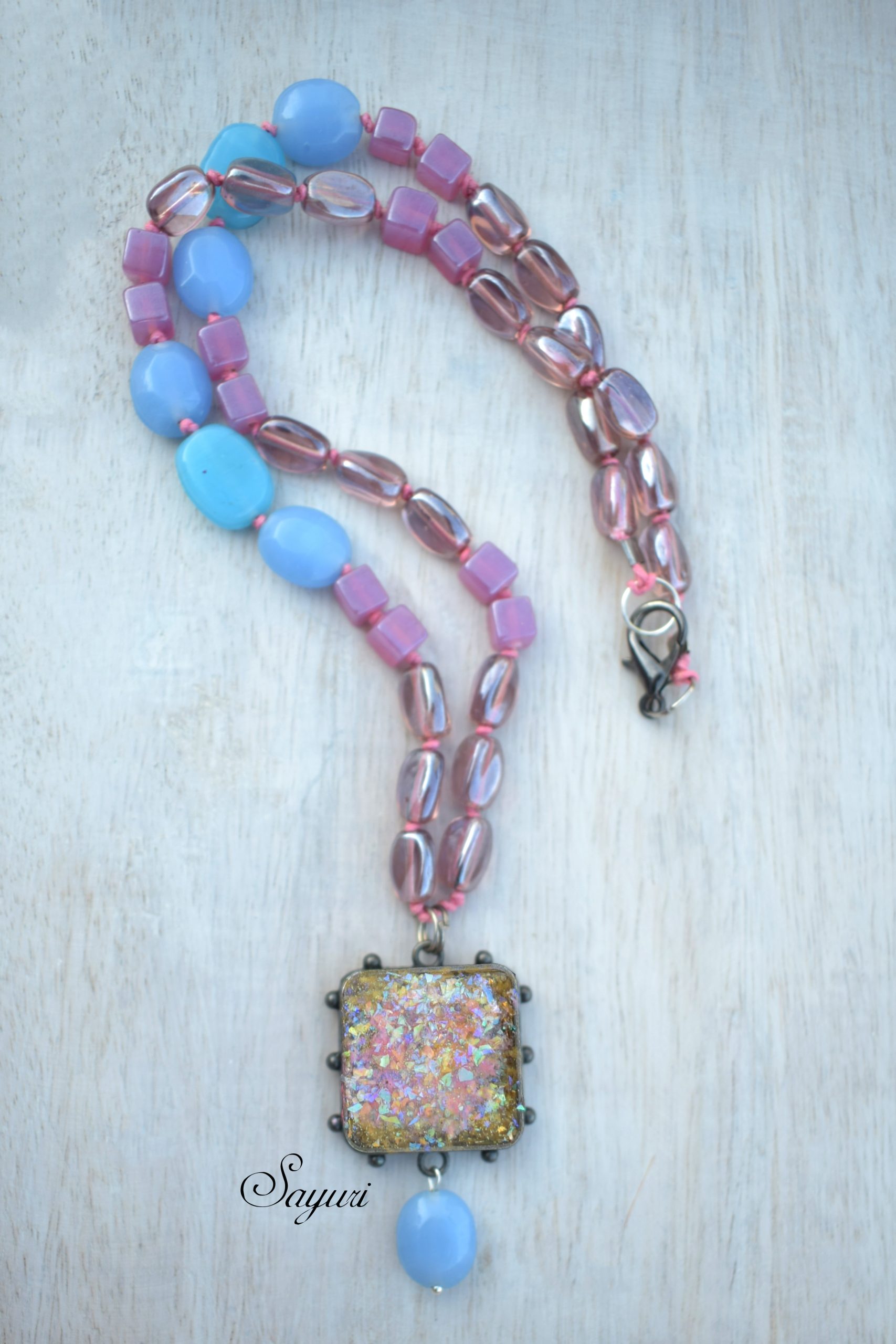 icy pastel necklace