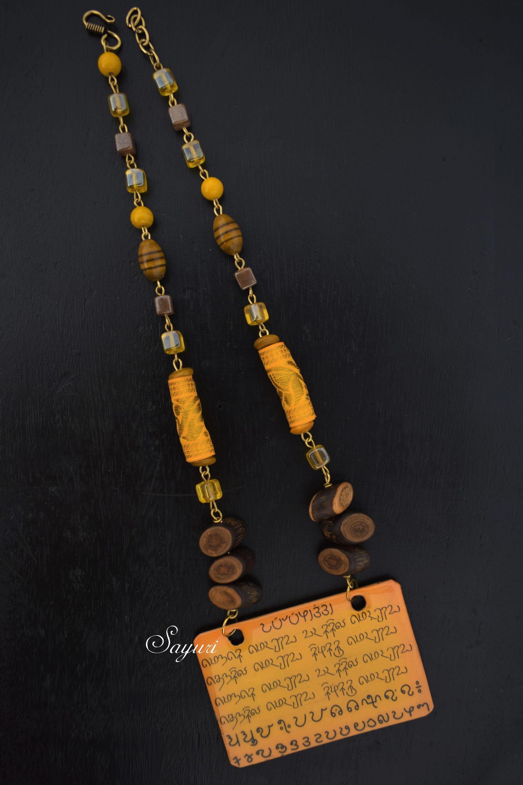 Vatteluthu olai necklace divya