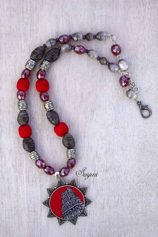 red triplicane necklace