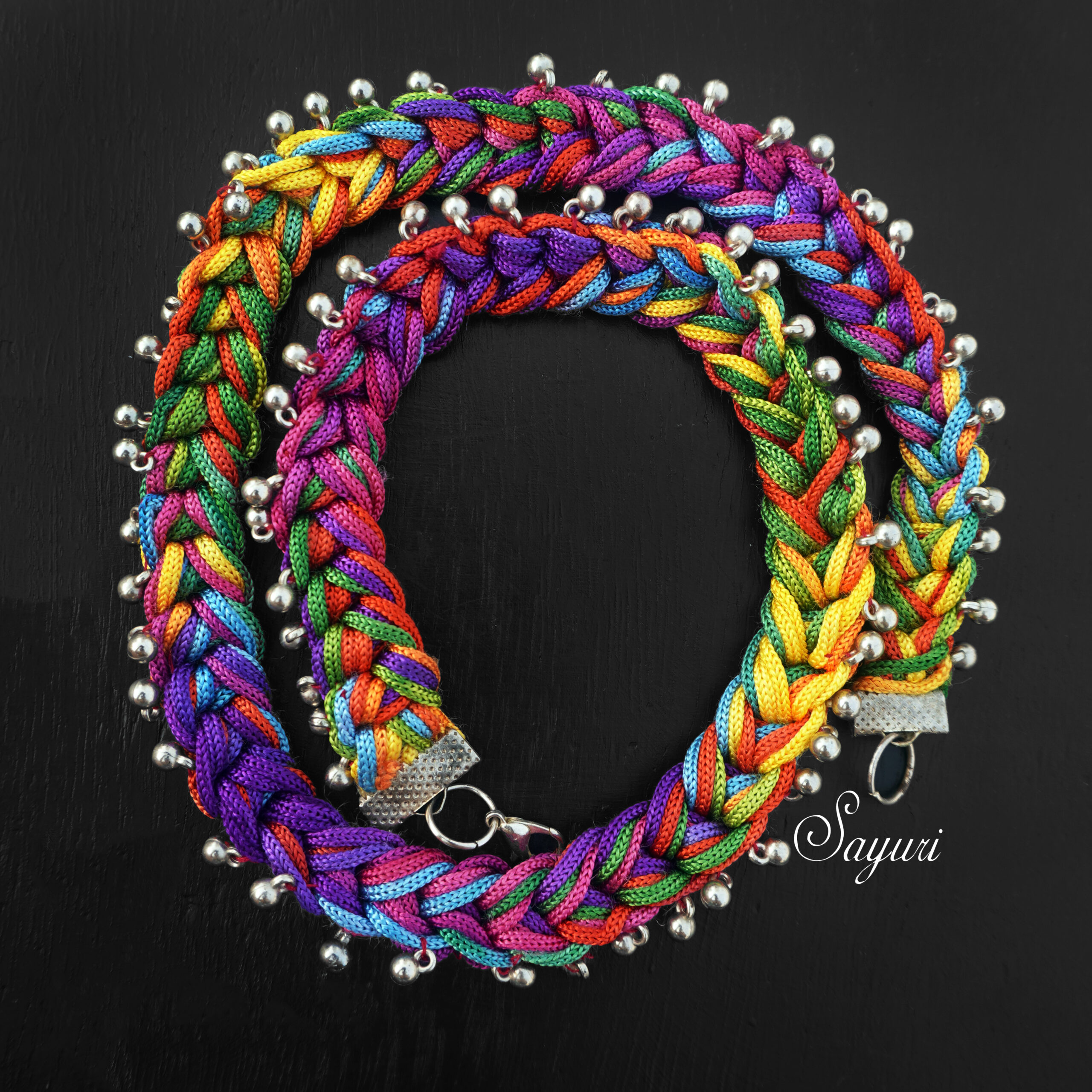 Easiest Crochet Ladder Yarn Necklace + Video Instructions | Littlejohn's  Yarn | Crochet necklace pattern, Yarn necklace, Necklace patterns
