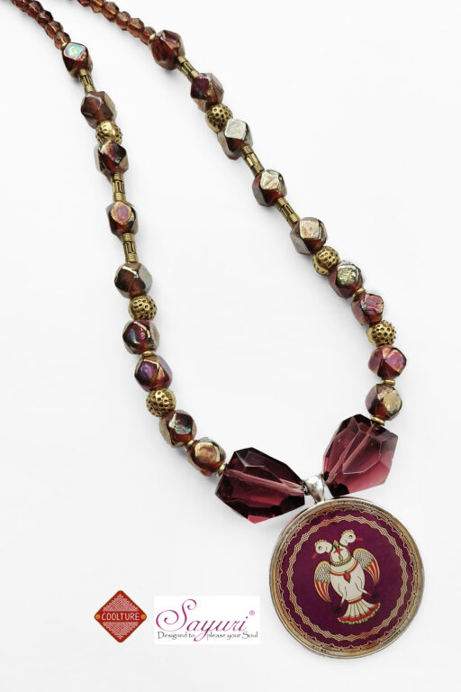 Burgundy bherunda necklace
Gandaberunda jewellery