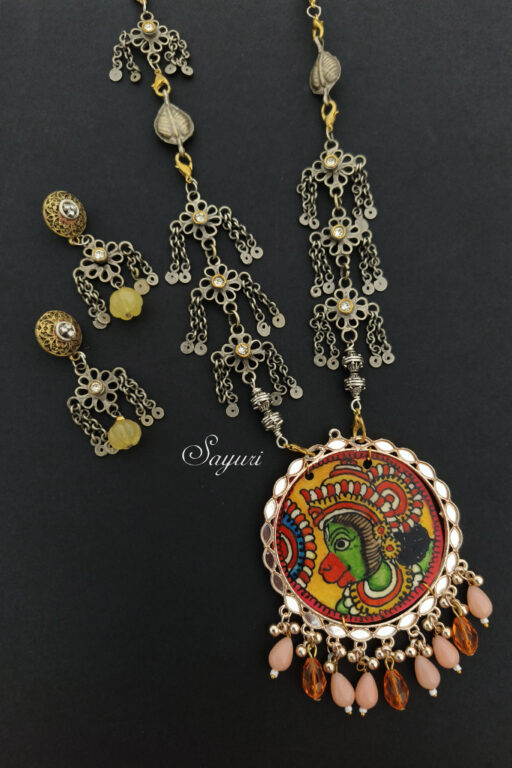 mixed material jewellery set