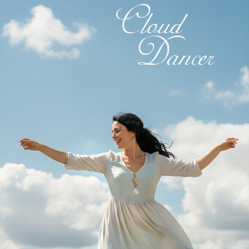 colour of the year cloud dancer necklace